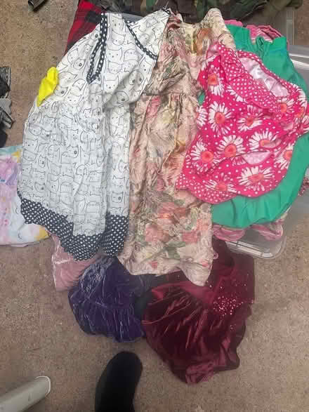 Photo of free Huge Bundle Girls Clothes Age 2/3 (Minehead) #1