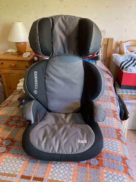 Photo of free Child's car seat. (Hertford Heath SG13) #1