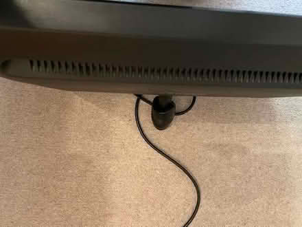 Photo of free AOC TFT22W90PS 22" Monitor VGA DVi (Brooke NR15) #3