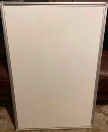Photo of free Whiteboard (Round Green LU2) #1