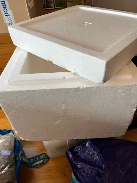 Photo of free Polystyrene insulated box (Sands, High Wycombe) #1