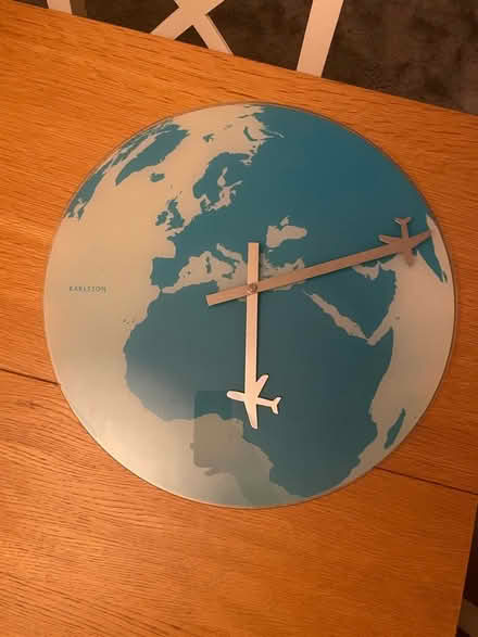 Photo of free Clock (broken mechanism) (Horsforth LS18) #1