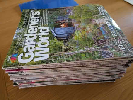 Photo of free 18 x Gardeners World (Rodborough GL5) #1