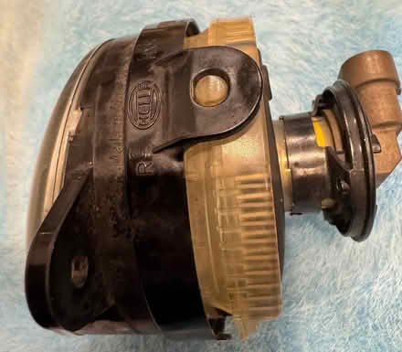 Photo of free Reconditioned fog light for VW Polo 2008 (Leighton Buzzard LU7) #1