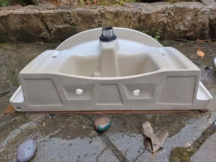 Photo of free Victorian Plumbing 'Alaska 650mm Semi Recessed Basin' (Jennyfield HG1) #3