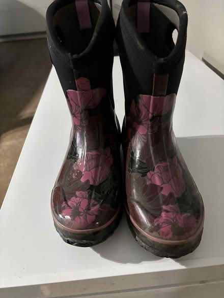 Photo of free Rain/mud boots (Glenview) #3