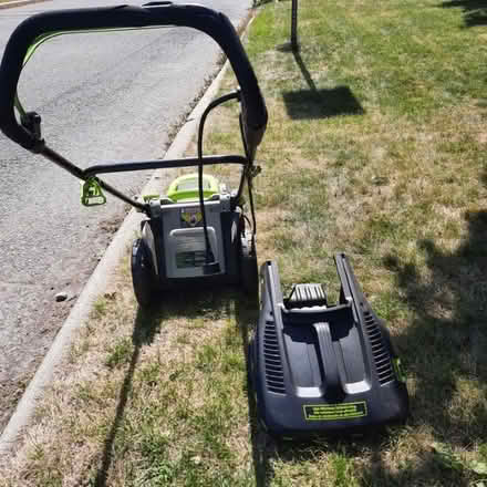 Photo of free Curb alert: Lawn mower (Orleans) #2