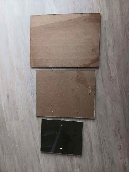 Photo of free Glass clip picture frames (Oakwood Park EN2) #1