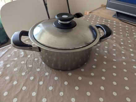 Photo of free Medium Saucepan (Mill Hill NW7) #1