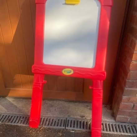 Photo of free Chalk board easel. (clayhill CH64) #1