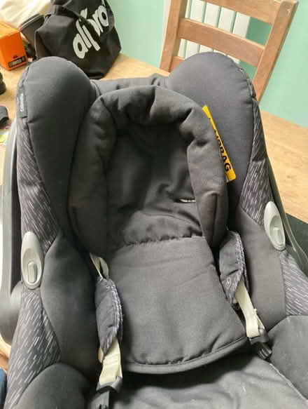 Photo of free Car seat (Southborough lane) #4