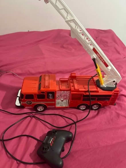 Photo of free Electronic fire truck (Romford rm1) #1