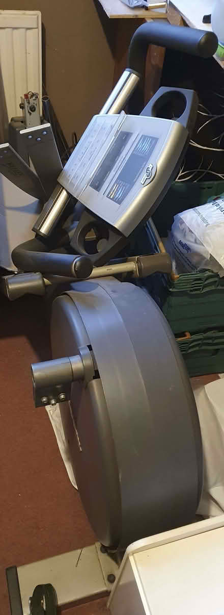 Photo of free Nordic Track CXT1100 - working but no screws (Salford M5) #2