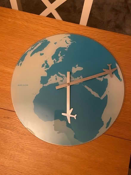 Photo of free Clock (broken mechanism) (Horsforth LS18) #2