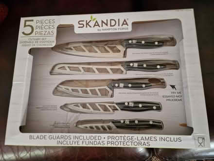 Photo of free Kitchen knife set (Horace Road Billericay) #1