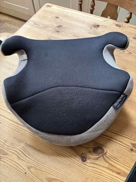 Photo of free Booster seat (Twickenham TW2) #1