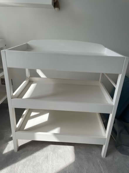 Photo of free Changing table (KT11) #1