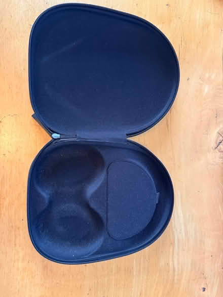 Photo of free BOSE Head Phone 700 (See remarks) (PO12 Alverstoke) #3