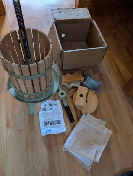 Photo of free Small Apple Press (IP9) #1