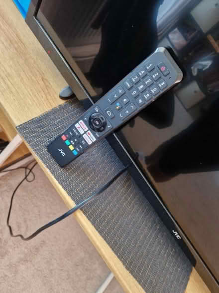 Photo of free TV (Latchmere SW11) #2