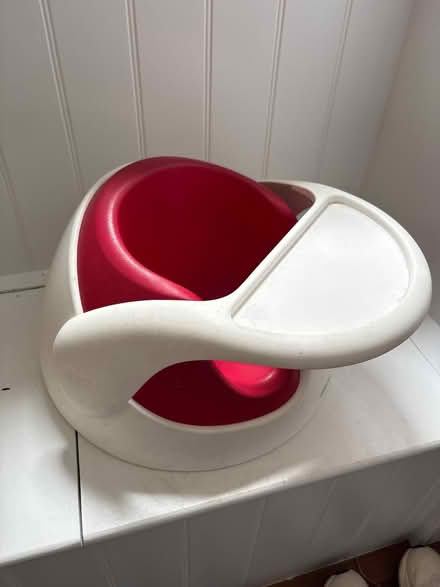 Photo of free Baby travel high chair (TW7) #2