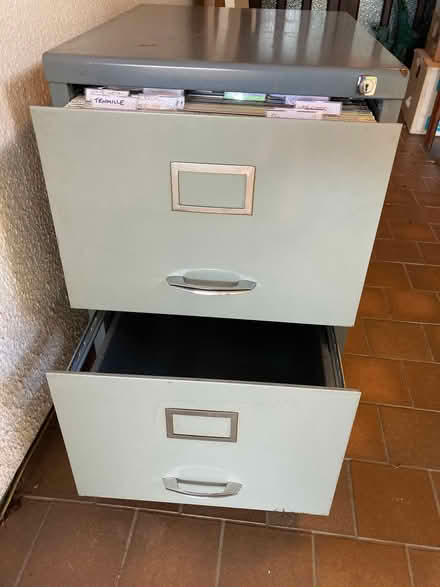 Photo of free 2 drawer filing cabinet (Catton NR6) #2