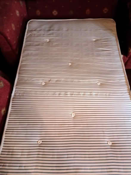 Photo of free Bed settee (Skellow DN6 8JR) #4