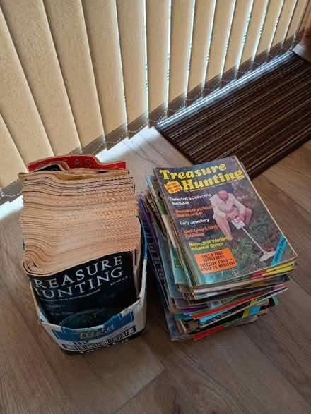 Photo of free 104 Treasure Hunting Magazines (Woodley RG5) #1