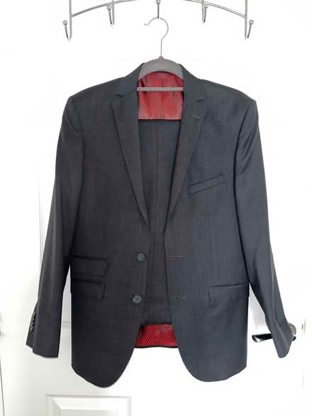 Photo of free Suit (dark grey) (Norfolk Park S2) #2