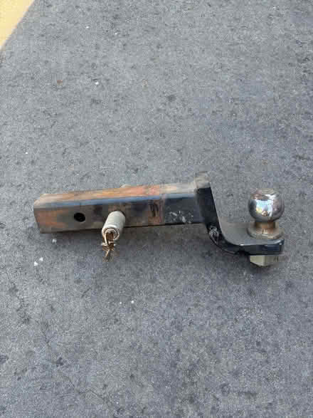Photo of free Trailer Hitch (Near Rancho San Antonio Park) #1