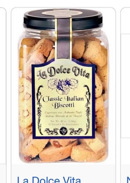 Photo of wide mouth plastic container (El Camino/shoreline/Miramonte) #2