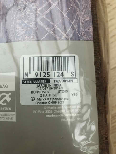 Photo of free Lined (thermal) curtains (Gressingham LA2) #2