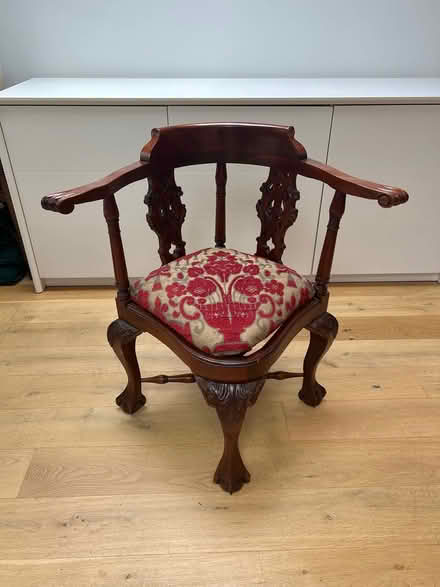 Photo of free Chair (Clapham Junction SW11) #1