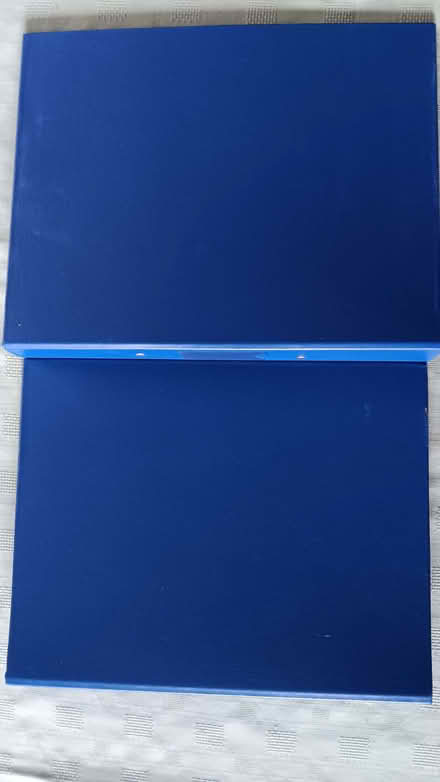 Photo of free 2xA4 folders/ring binders (Bagshot GU19) #3