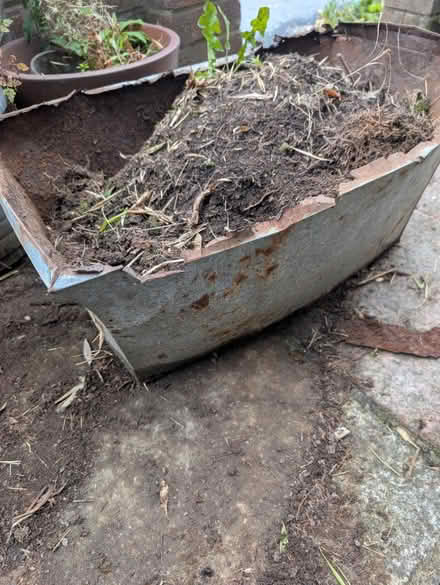Photo of free Metal planters (East Finchley N2) #1