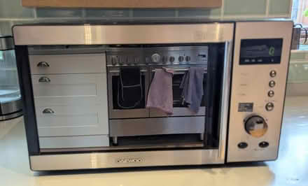 Photo of free Microwave oven (Stourbridge DY8) #1