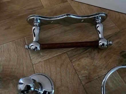 Photo of free Bathroom fixtures (S11 Bents Green) #2