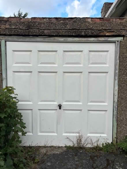Photo of free Garage door white (Chelsfield BR6) #1