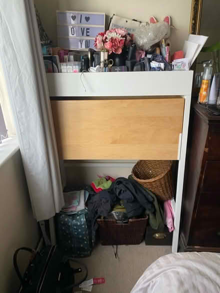 Photo of free IKEA bureau desk (ME5) #1