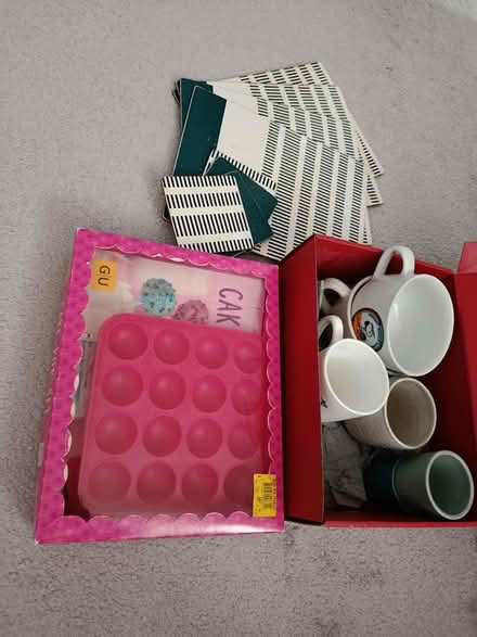 Photo of free Bundle of kitchenware (OX3 Wood Farm) #1