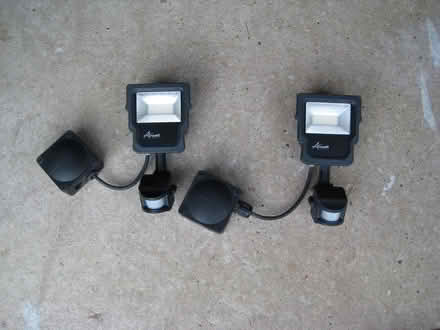 Photo of free Security Lights (Wellesbourne CV35) #1