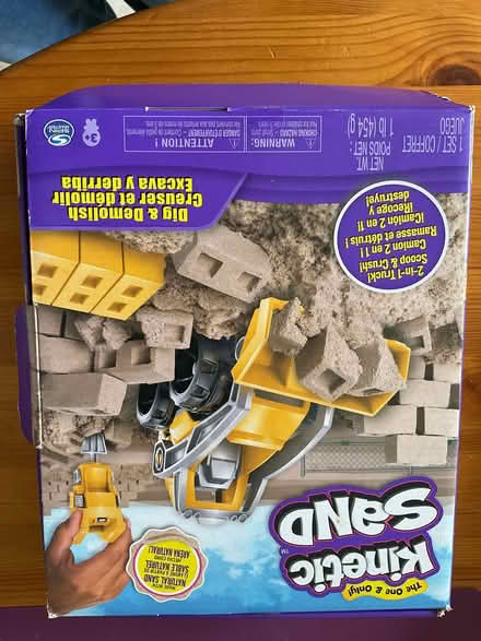 Photo of free Kinetic sand with diggers (Churchgate EN8) #1
