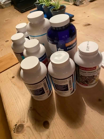 Photo of free Several plastic tablet pot (BA11) #1