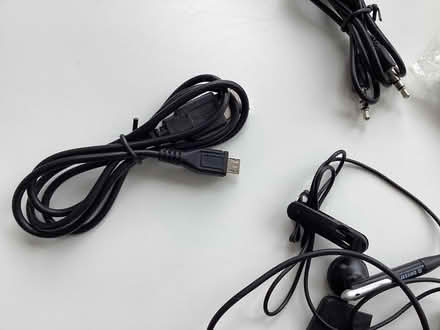 Photo of free Headphones / wires (Ashington NE63) #2