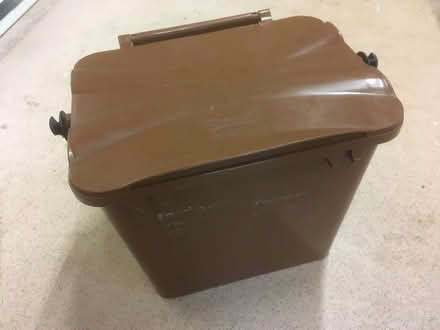Photo of free Small Brown Food Caddy (Garden City OX5) #1