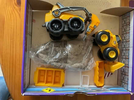 Photo of free Kinetic sand with diggers (Churchgate EN8) #2
