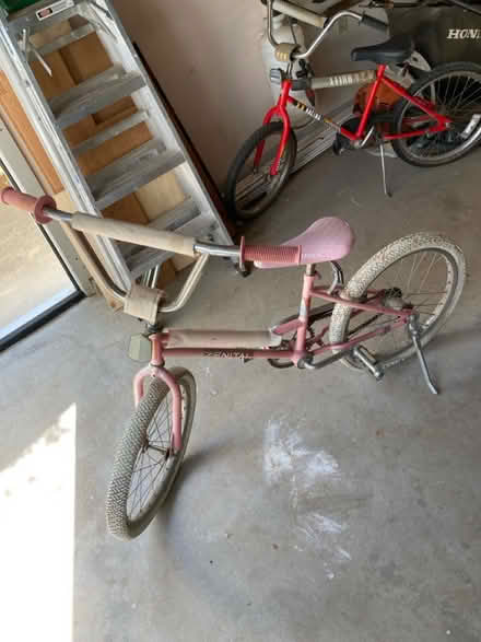 Photo of free 2-Kids Bikes 20” (Sacramento) #2