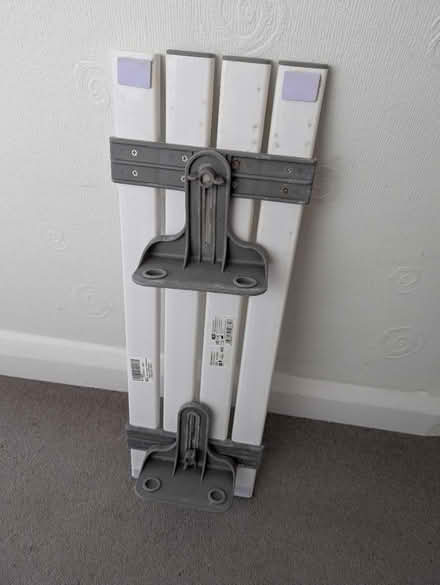 Photo of free Bath Board (Mill Hill NW7) #2