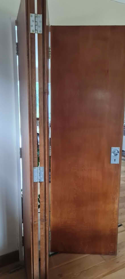 Photo of free set of internal bifold doors (Eastbourne BN21) #2