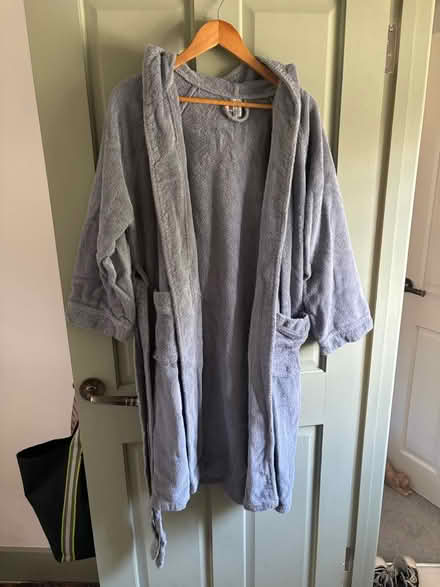 Photo of free La redoute blue dressing gown 10-12 (Carshalton SM5) #1